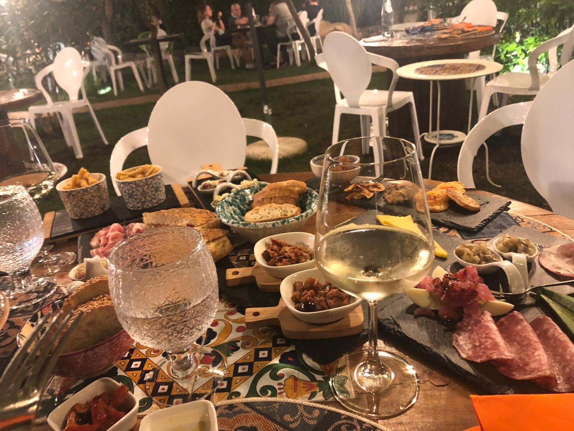 Suite Inn Centro Dimora Storica Enna Buitenkant foto