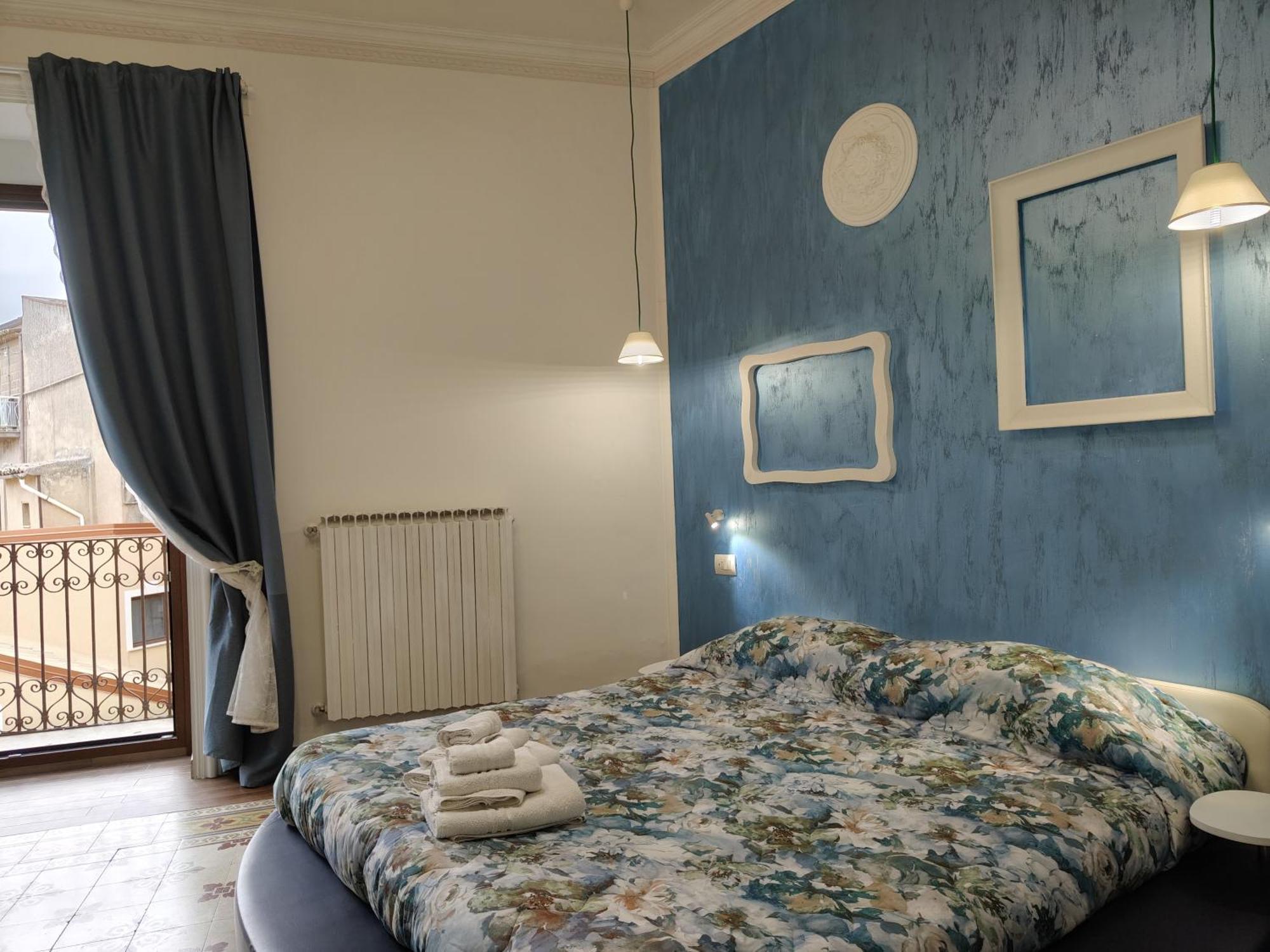 Suite Inn Centro Dimora Storica Enna Buitenkant foto