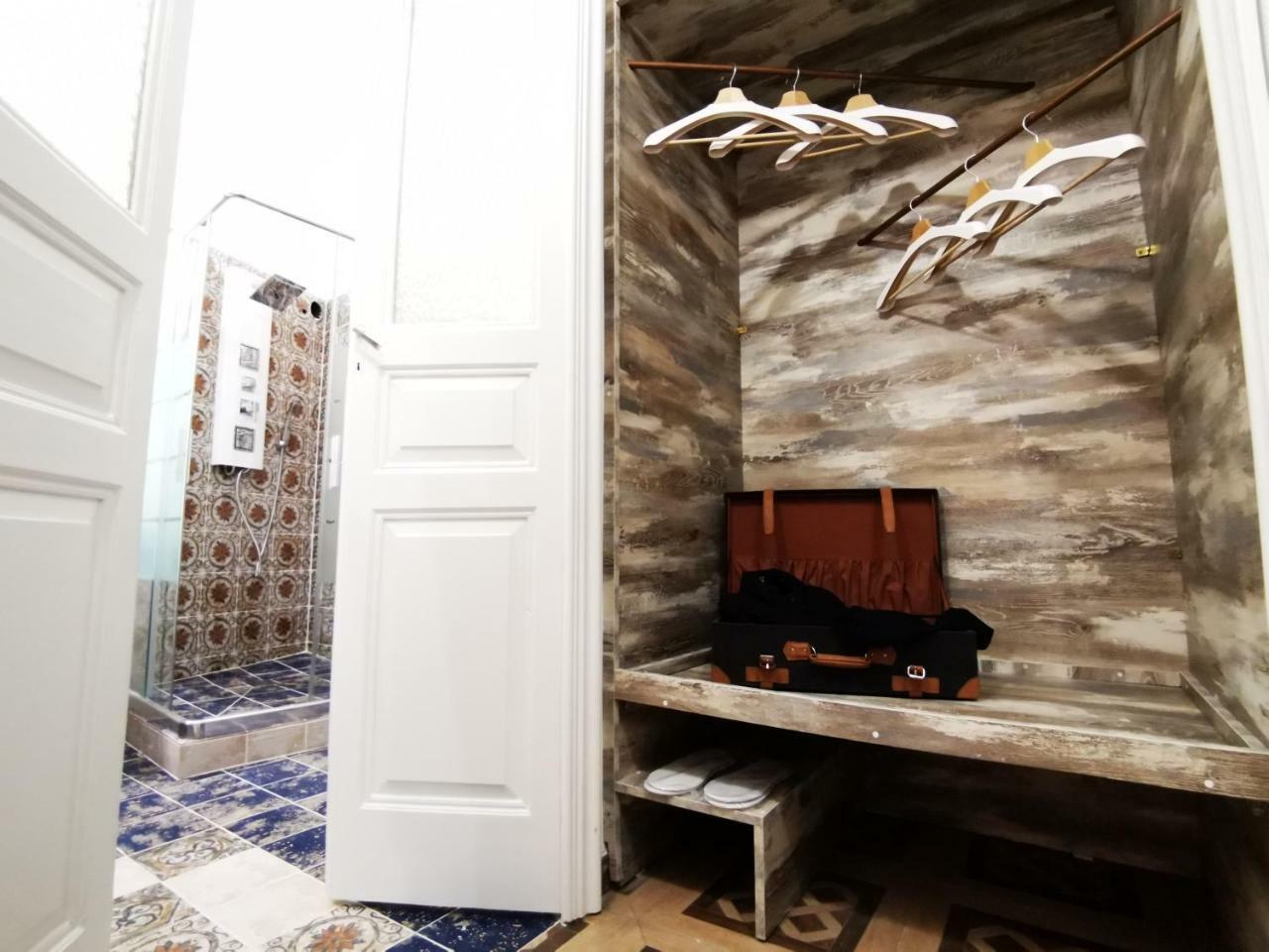 Suite Inn Centro Dimora Storica Enna Buitenkant foto