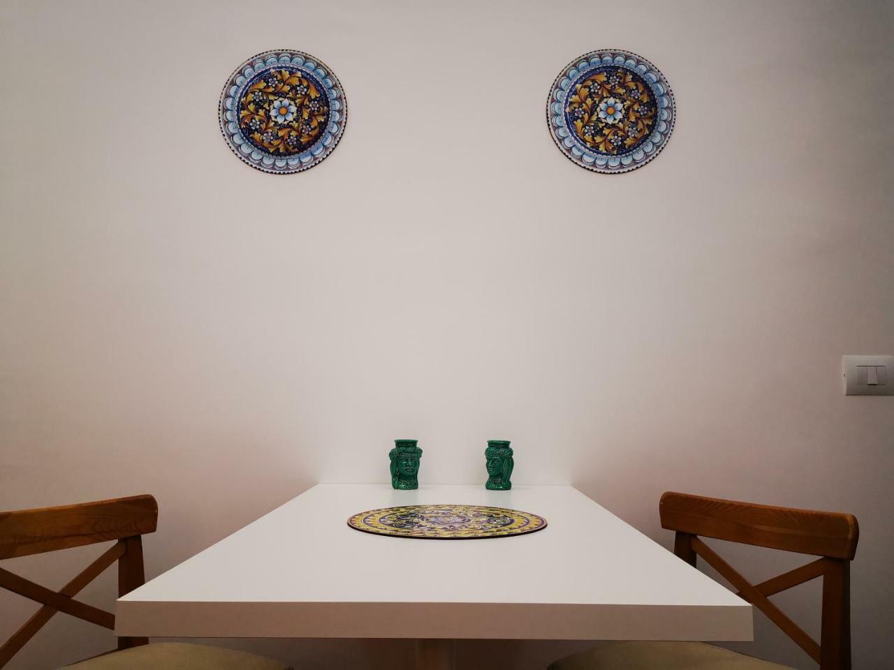 Suite Inn Centro Dimora Storica Enna Buitenkant foto